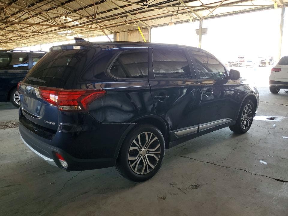 2018 MITSUBISHI OUTLANDER ES 3