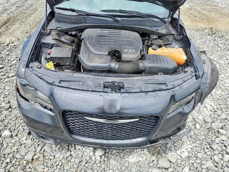 2017 CHRYSLER 300 S 11