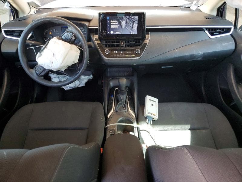2024 TOYOTA COROLLA LE 8