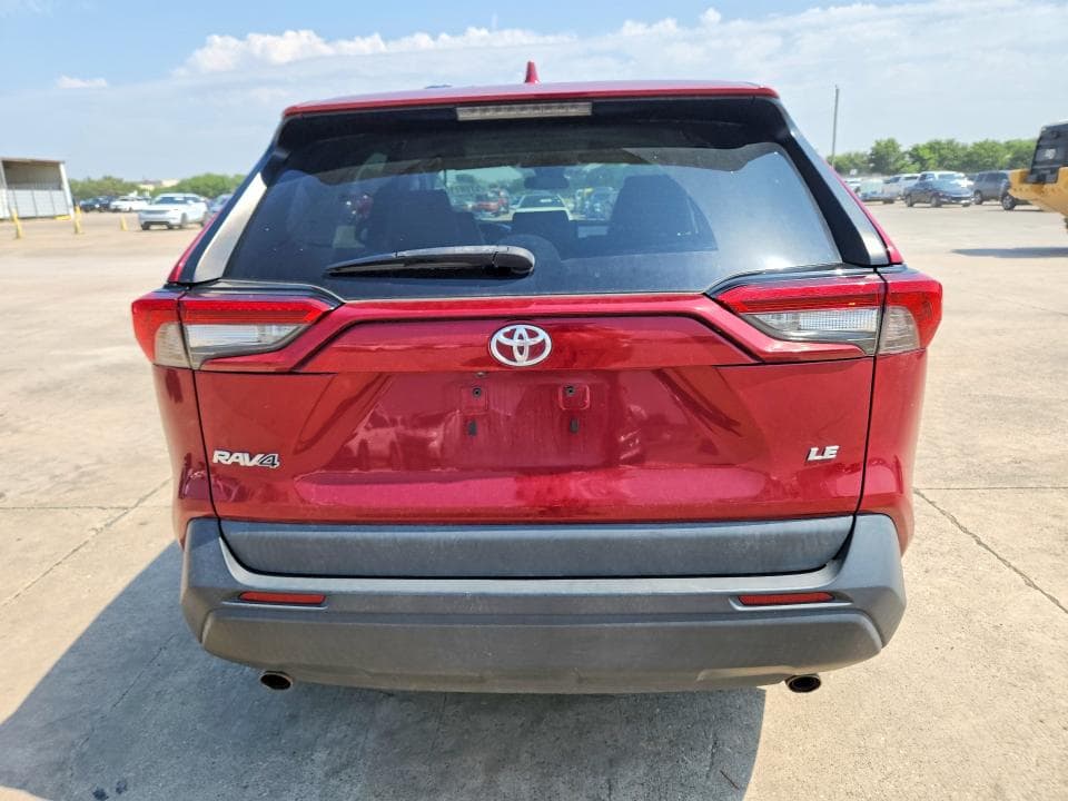 2022 TOYOTA RAV4 LE LE 6