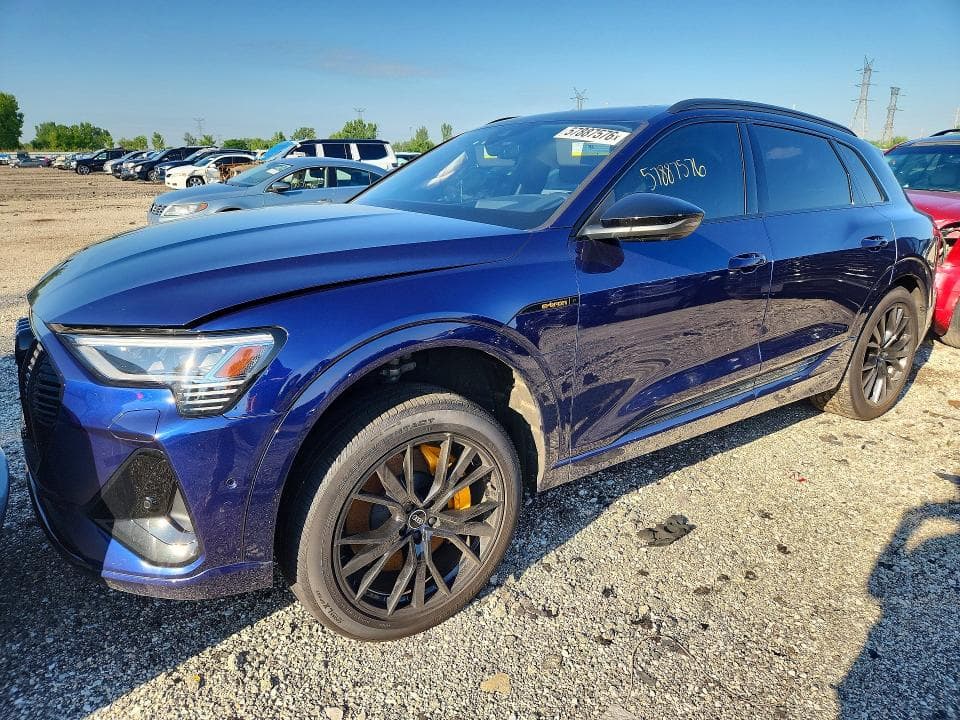 2022 AUDI E-TRON CHRONOS 1