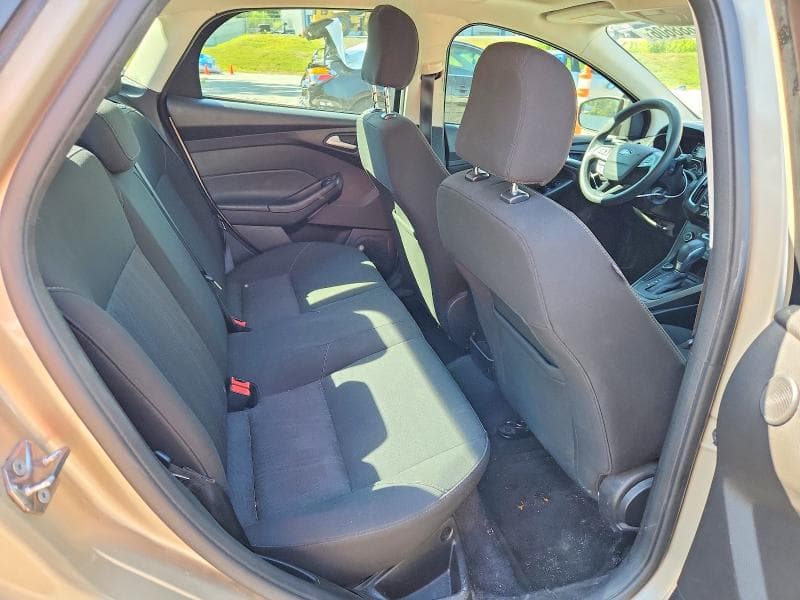 2017 FORD FOCUS SEL 10