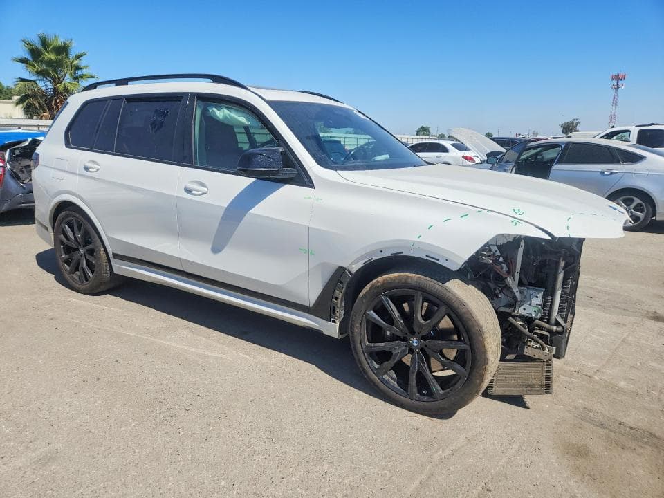 2024 BMW X7 M60I 4
