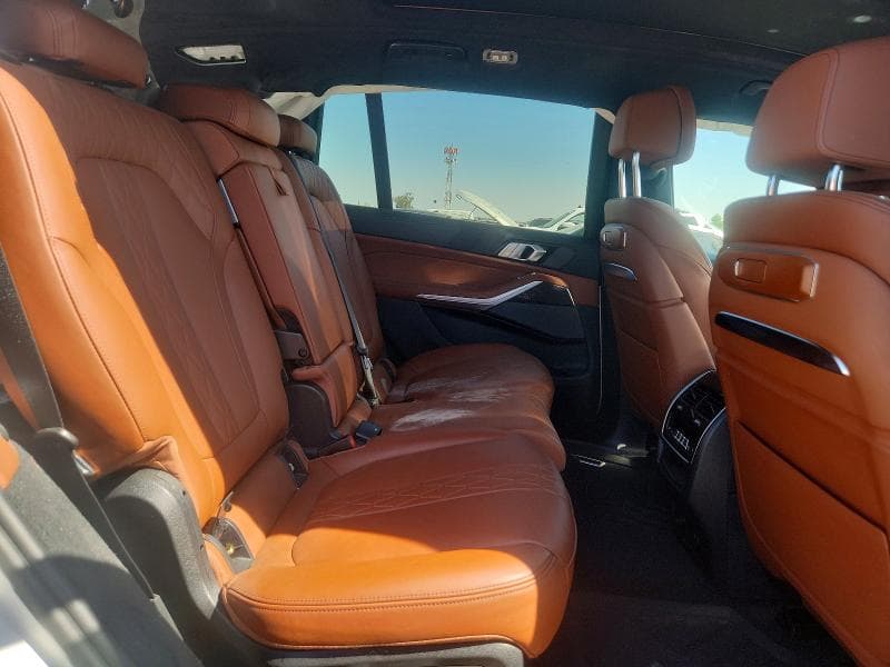 2024 BMW X7 M60I 10