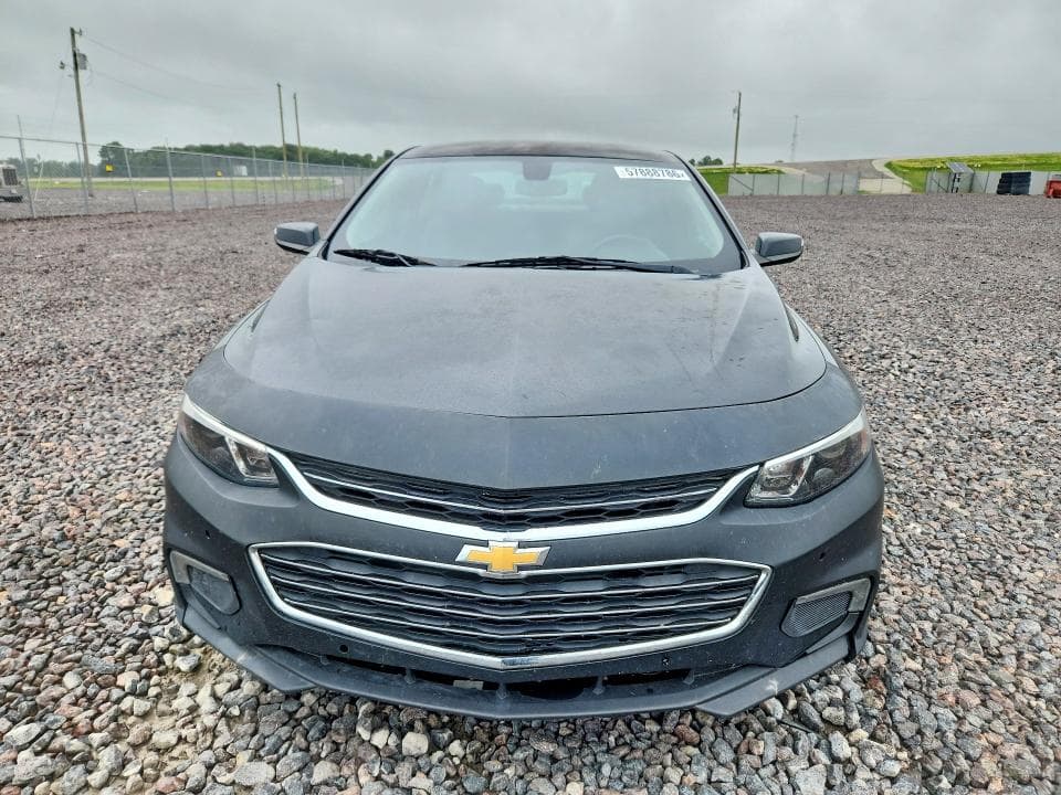 2017 CHEVROLET MALIBU LT 5