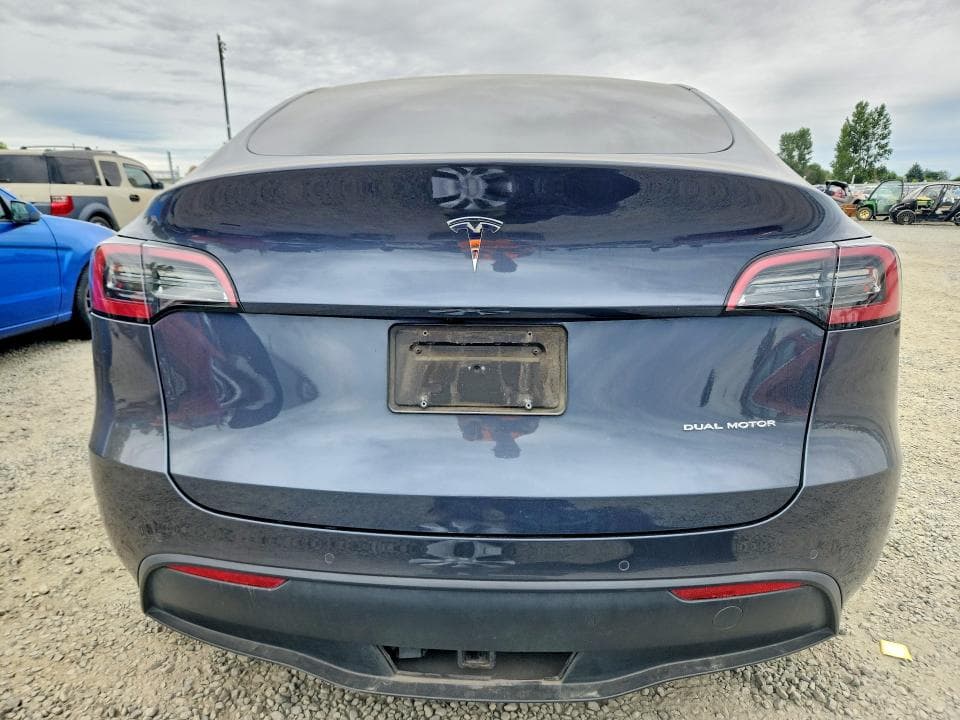 2022 TESLA MODEL Y 6