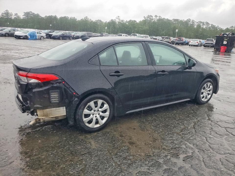 2024 TOYOTA COROLLA LE LE 3