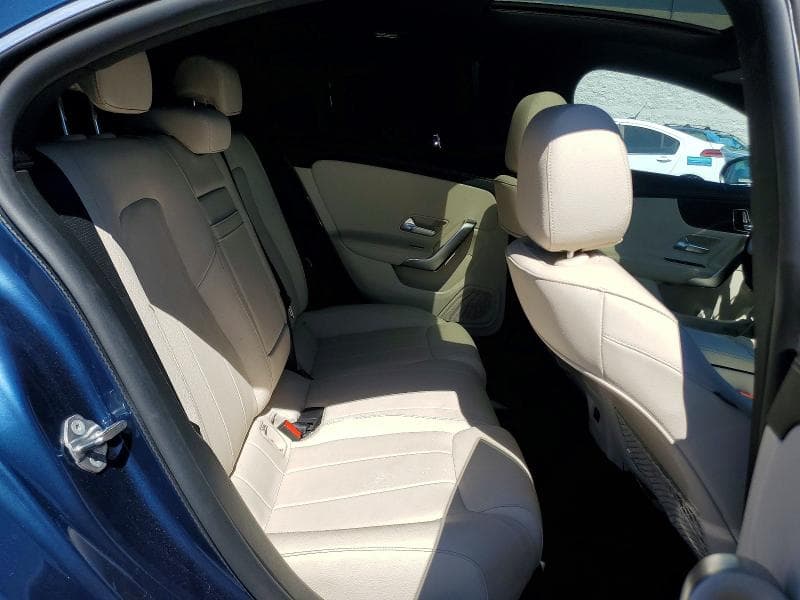 2022 MERCEDES-BENZ CLA 250 10