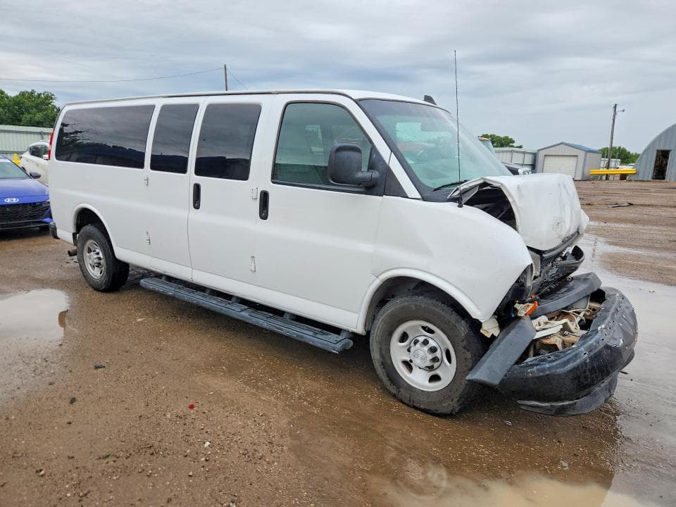 2018 CHEVROLET EXPRESS G3500 LS LS 4