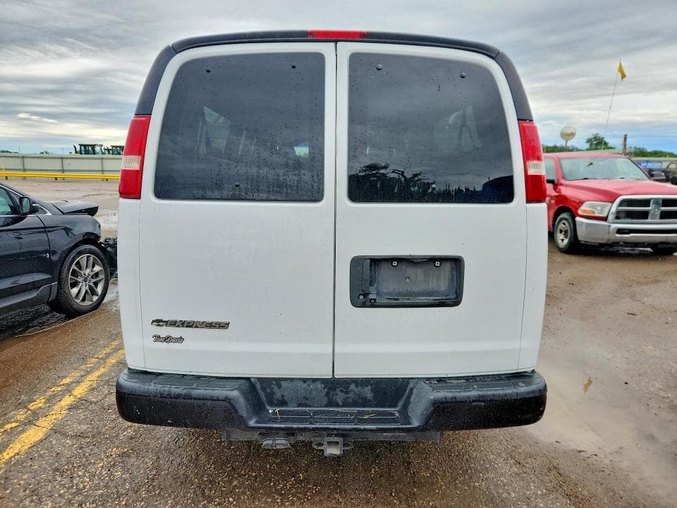 2018 CHEVROLET EXPRESS G3500 LS LS 6