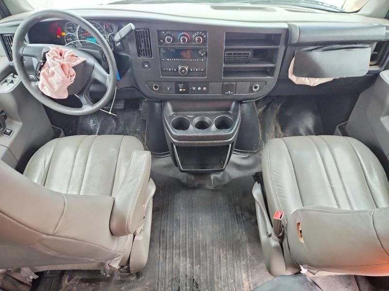 2018 CHEVROLET EXPRESS G3500 LS LS 8