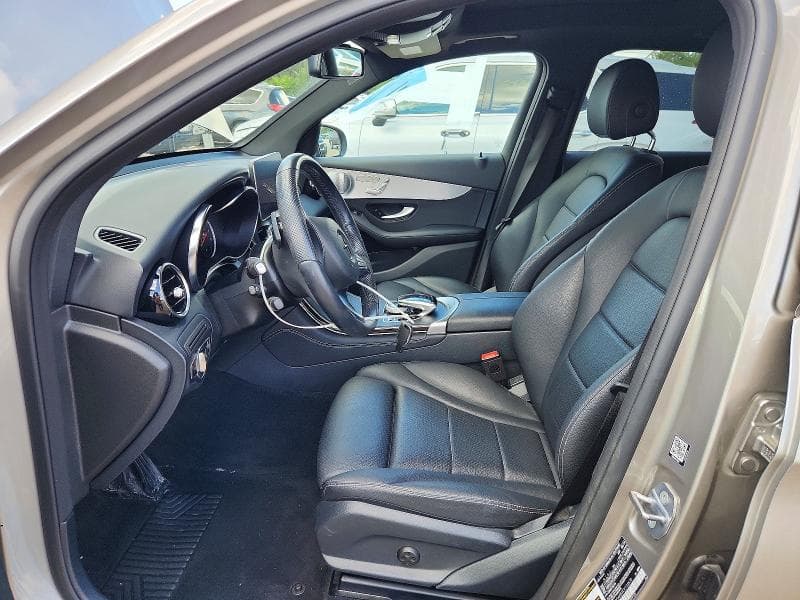 2019 MERCEDES-BENZ GLC 300 4MATIC 300 4MATIC 7