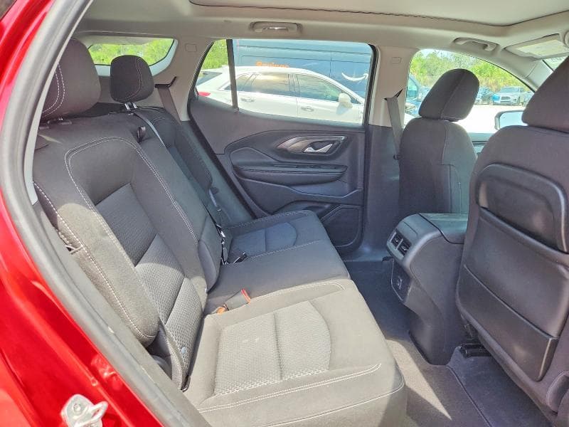 2022 GMC TERRAIN SLE 11