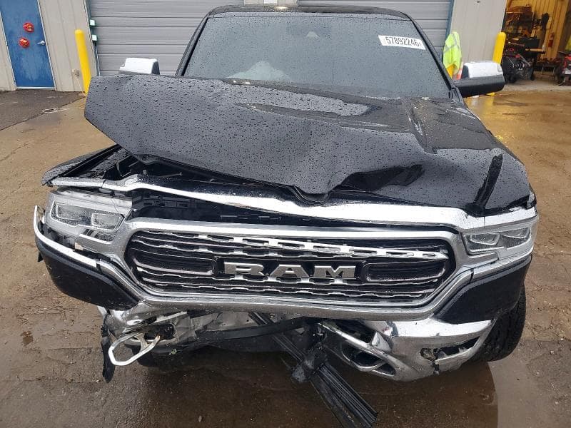 2019 RAM 1500 SPORT 11