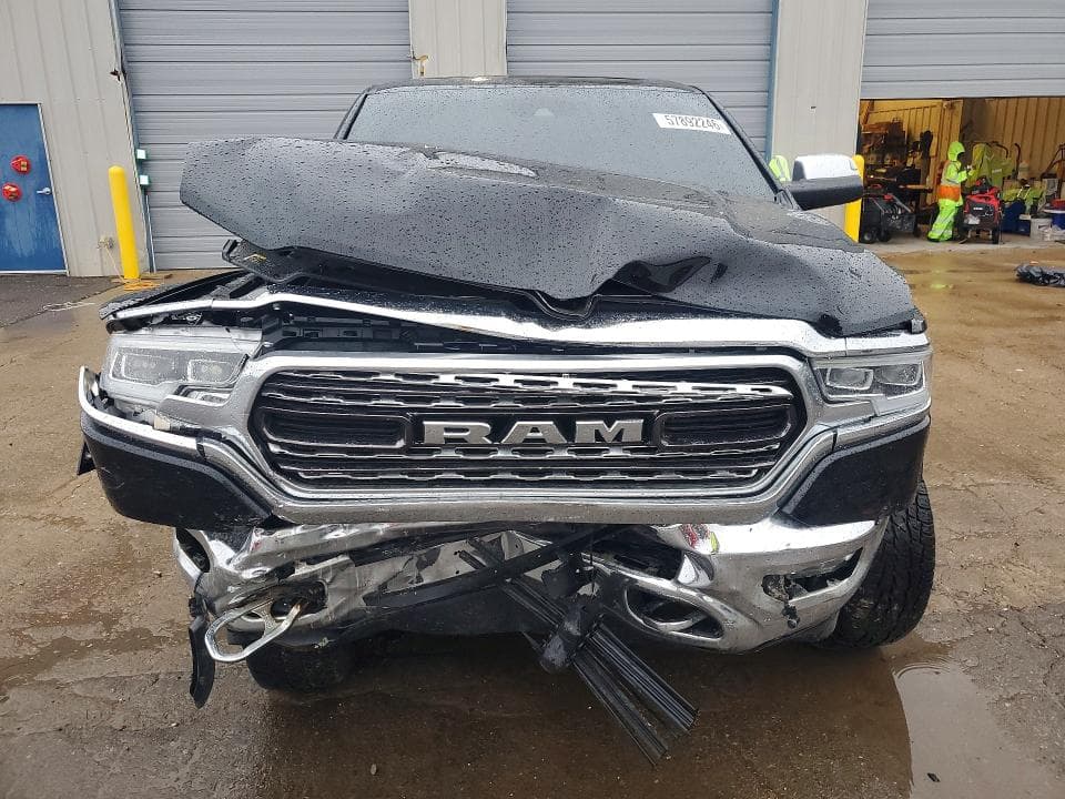 2019 RAM 1500 SPORT 5