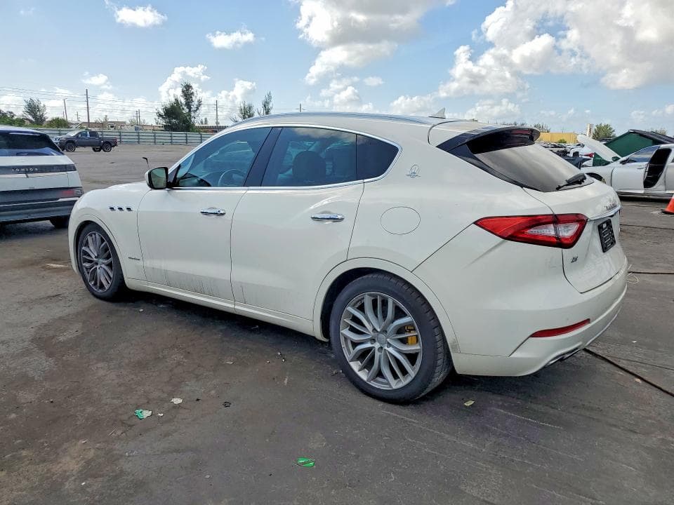 2019 MASERATI LEVANTE 2