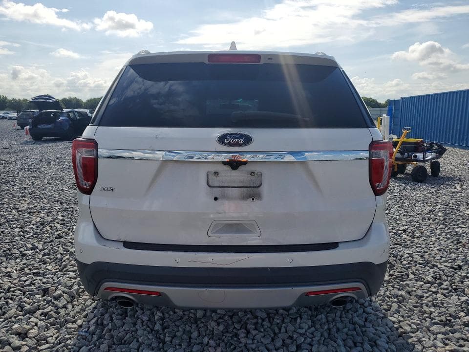 2017 FORD EXPLORER XLT 6