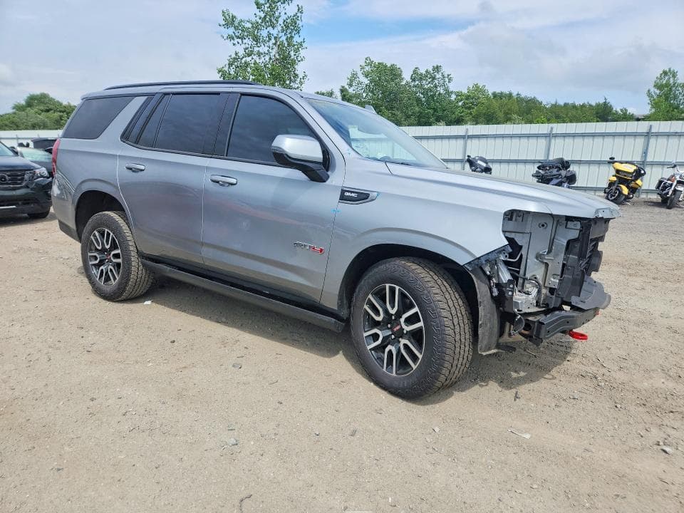 2023 GMC YUKON AT4 4