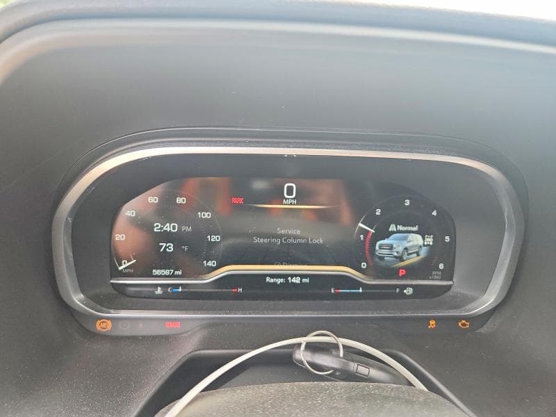 2023 GMC YUKON AT4 9