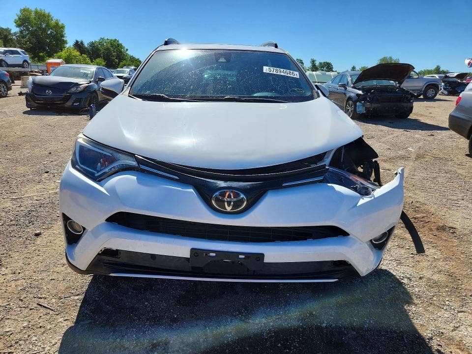 2018 TOYOTA RAV4 XLE 5