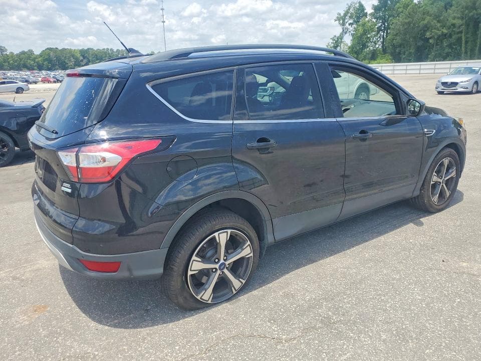 2018 FORD ESCAPE SEL 3