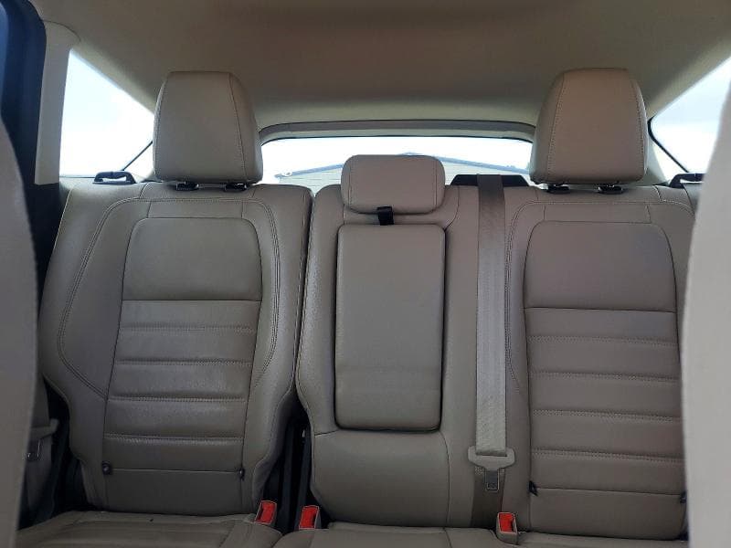 2018 FORD ESCAPE SEL 10