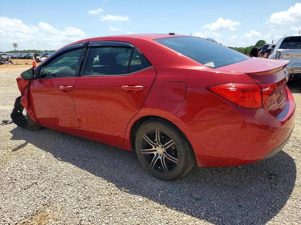 2017 TOYOTA COROLLA SE 2