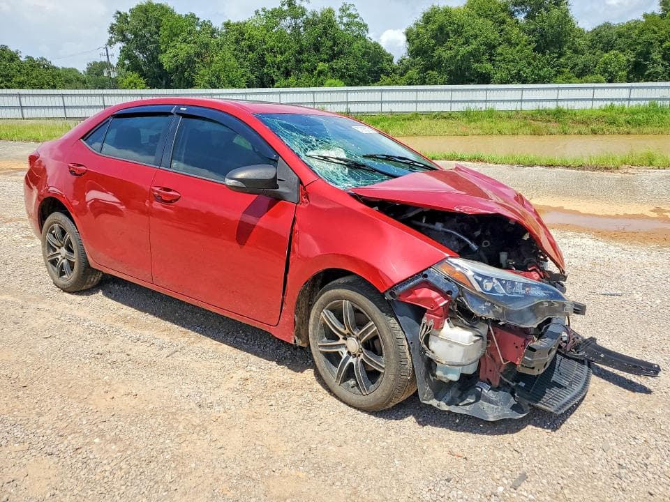 2017 TOYOTA COROLLA SE 4