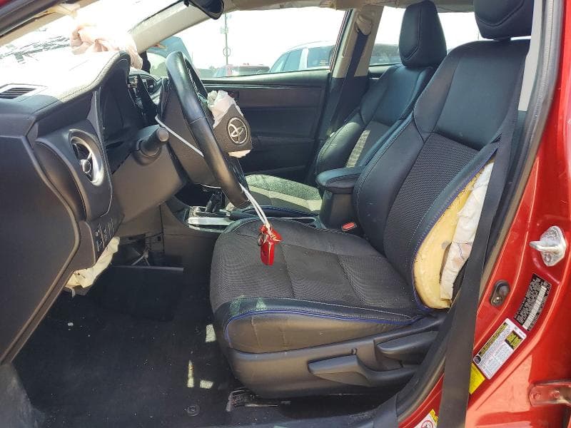 2017 TOYOTA COROLLA SE 7