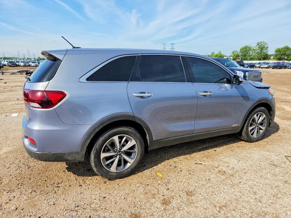 2020 KIA SORENTO S 3