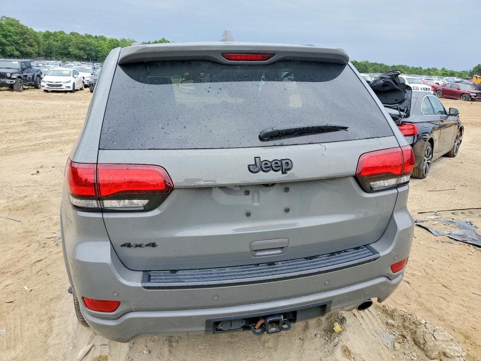 2020 JEEP GRAND CHEROKEE LAREDO 6