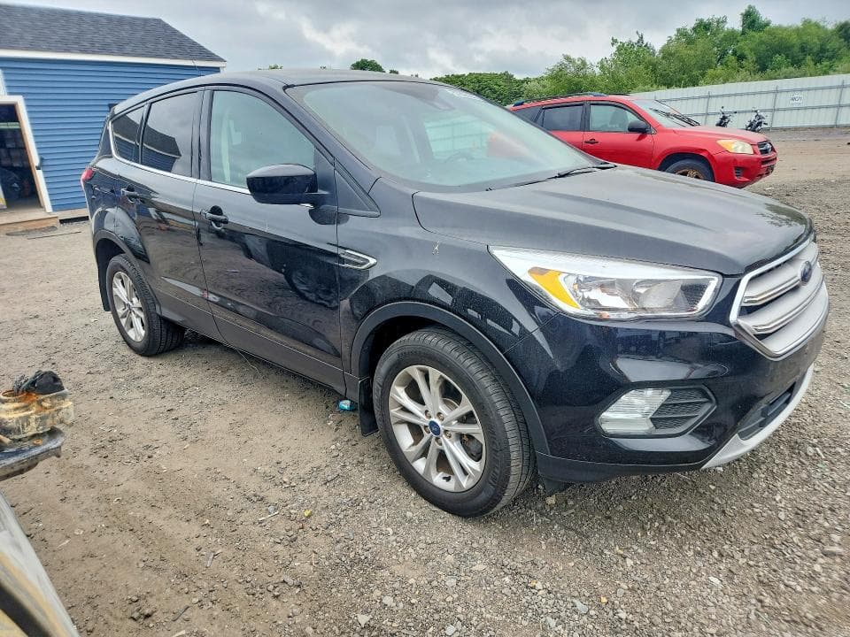 2019 FORD ESCAPE SE 4