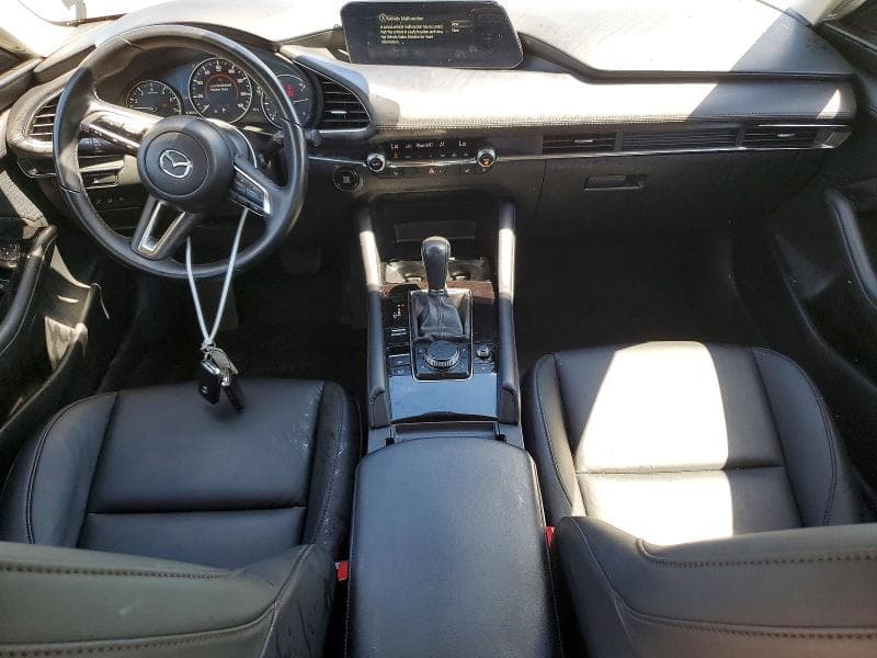 2025 MAZDA 3 PREFERRED 8