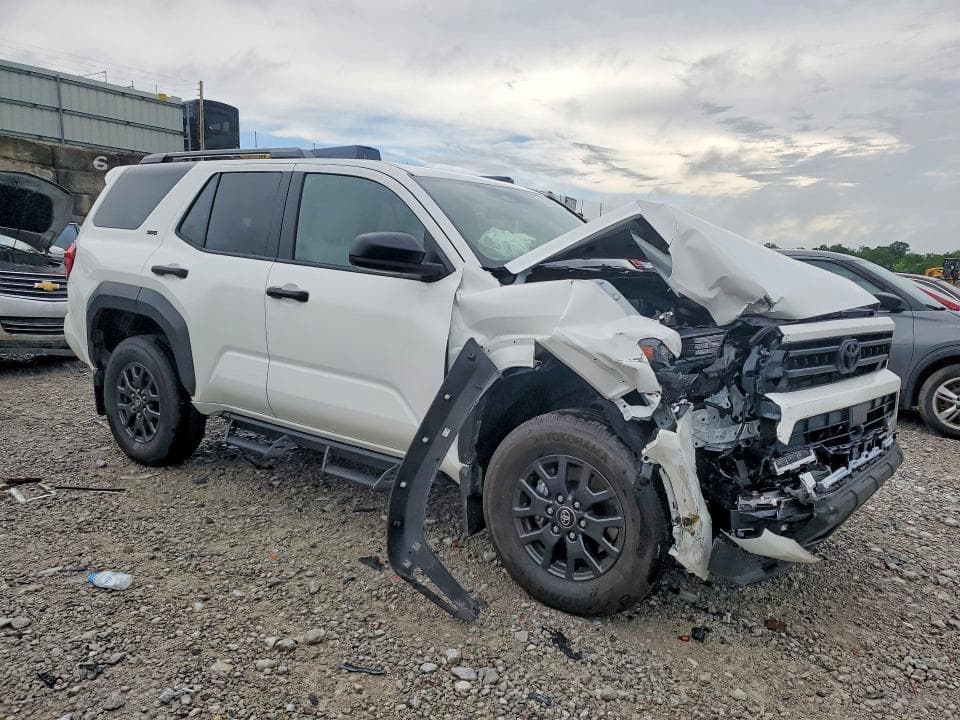 2026 TOYOTA 4RUNNER SR5 4
