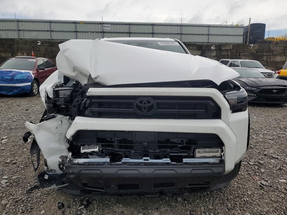 2026 TOYOTA 4RUNNER SR5 5