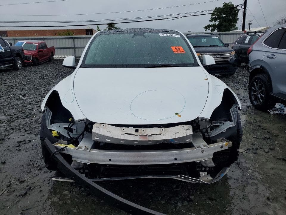 2023 TESLA MODEL Y 5