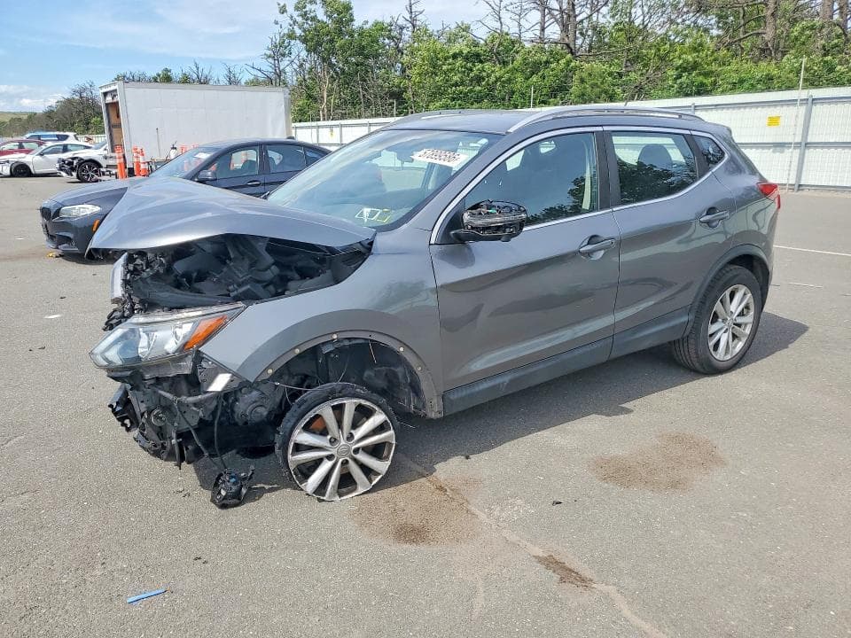 2018 NISSAN ROGUE SPORT SV - 1