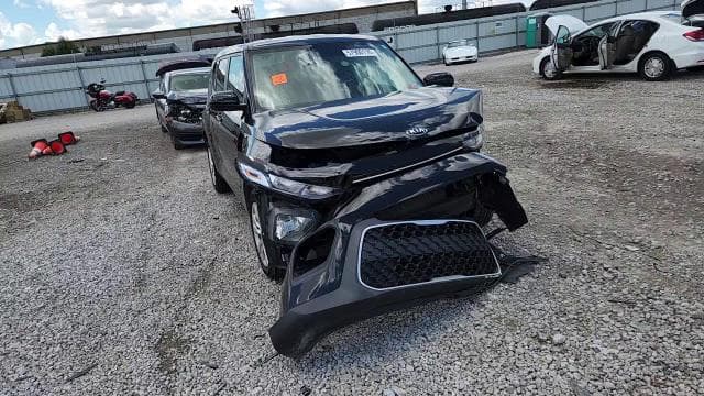 2021 KIA SOUL LX 13