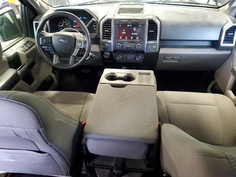 2017 FORD F150 SUPERCREW 8