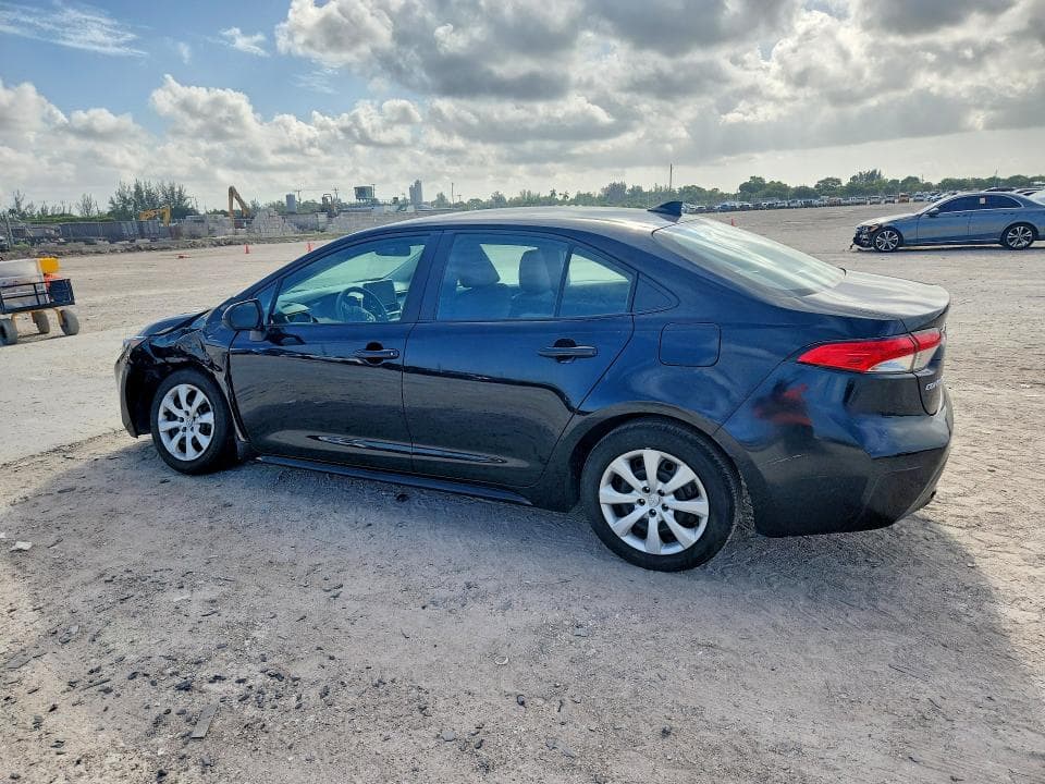 2024 TOYOTA COROLLA LE 2