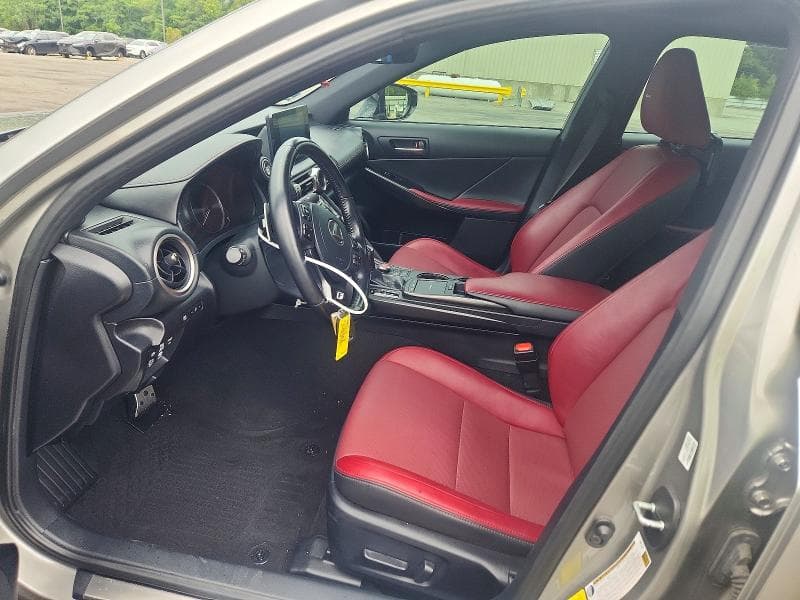 2021 LEXUS IS 300 300 7