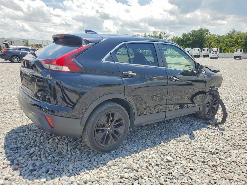 2022 MITSUBISHI ECLIPSE CROSS LE 3