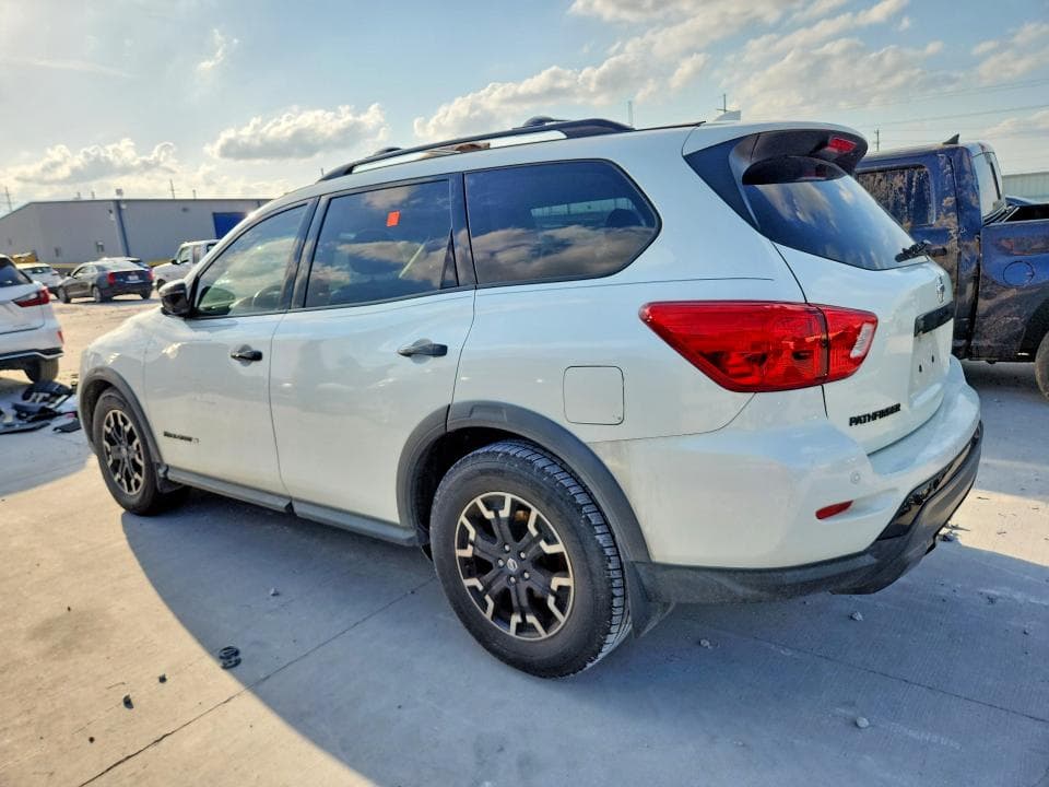 2020 NISSAN PATHFINDER SL 2