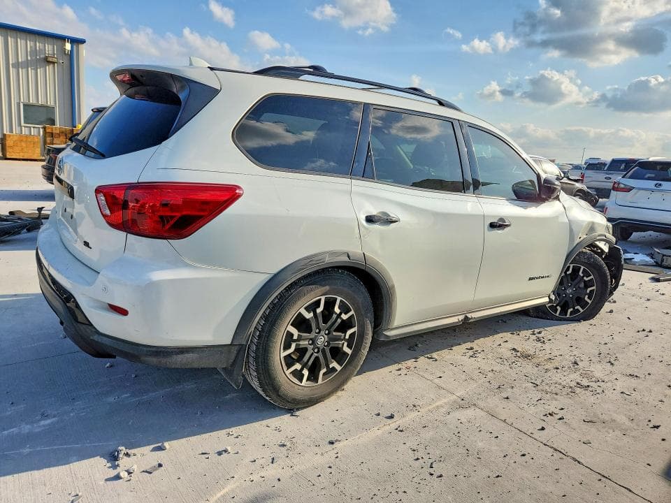 2020 NISSAN PATHFINDER SL 3