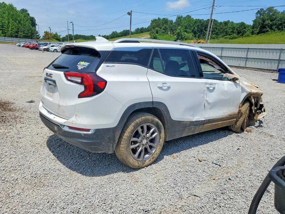 2024 GMC TERRAIN SLT 3