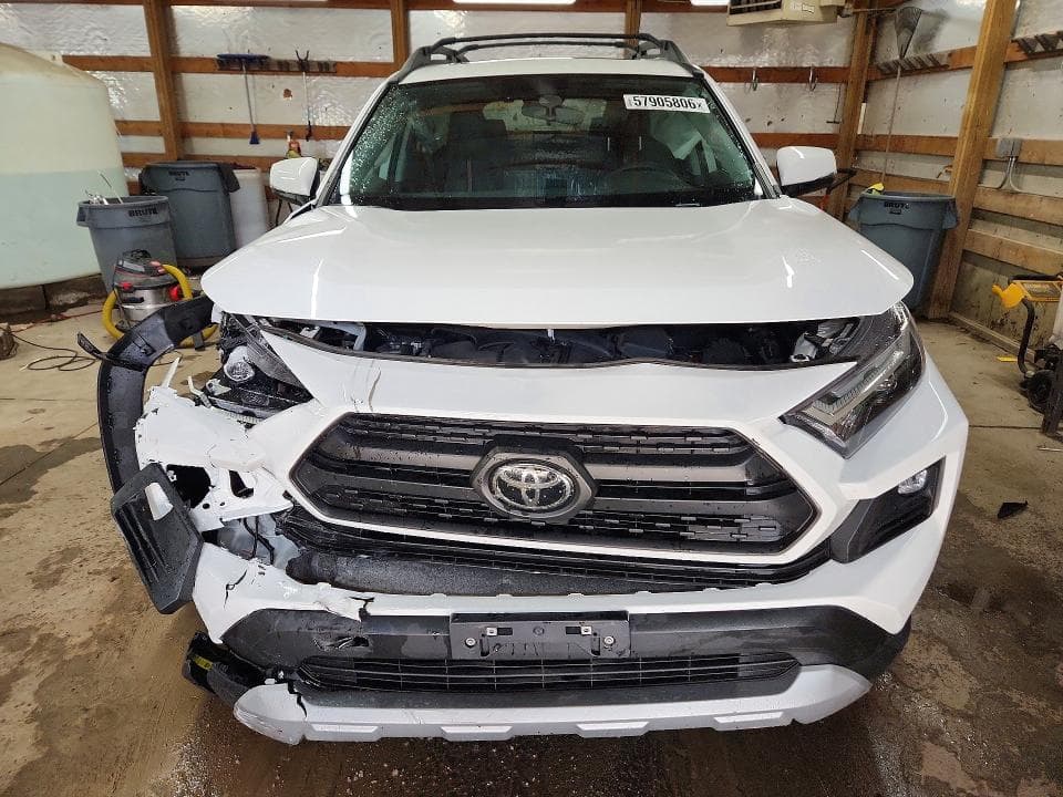 2024 TOYOTA RAV4 ADVENTURE ADVENTURE 5