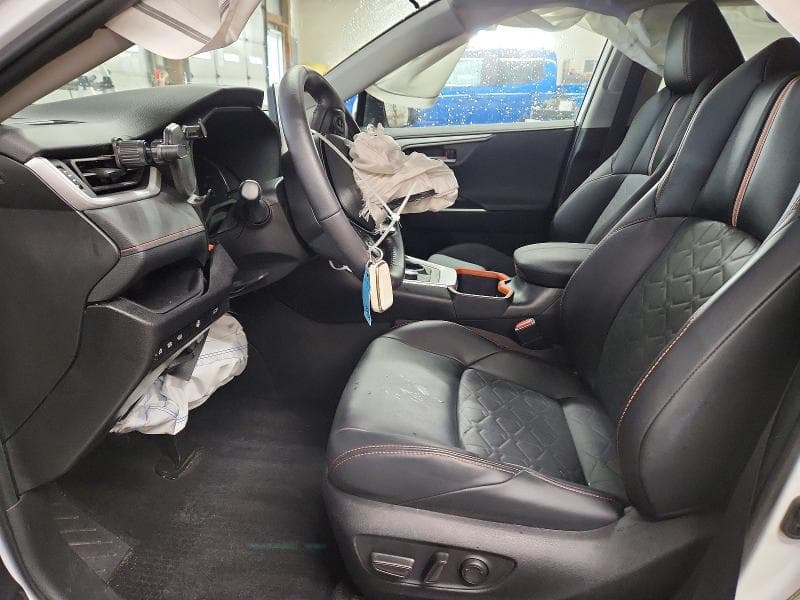2024 TOYOTA RAV4 ADVENTURE ADVENTURE 7