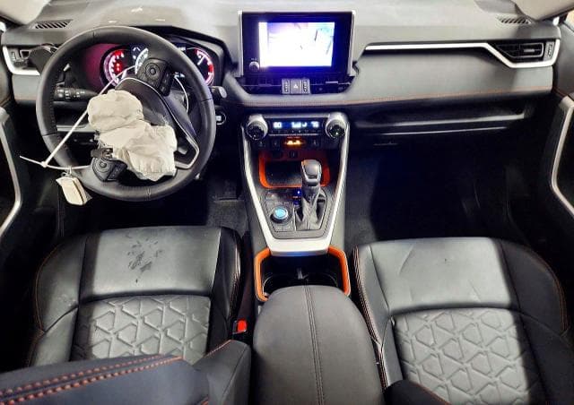 2024 TOYOTA RAV4 ADVENTURE ADVENTURE 8