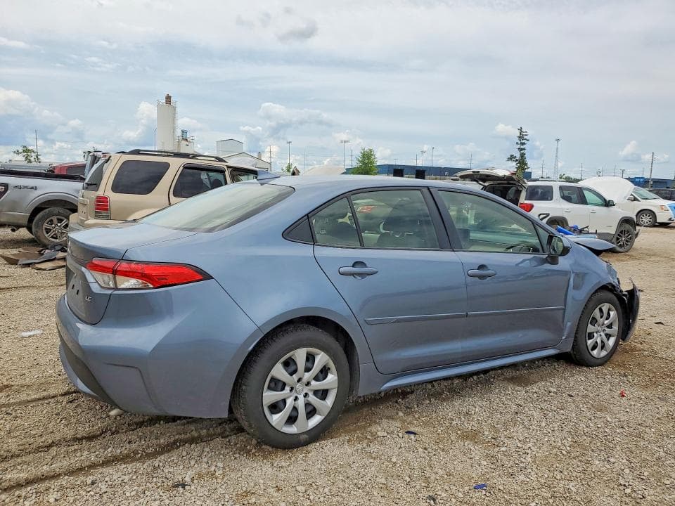 2022 TOYOTA COROLLA LE 3