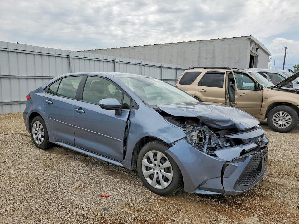 2022 TOYOTA COROLLA LE 4